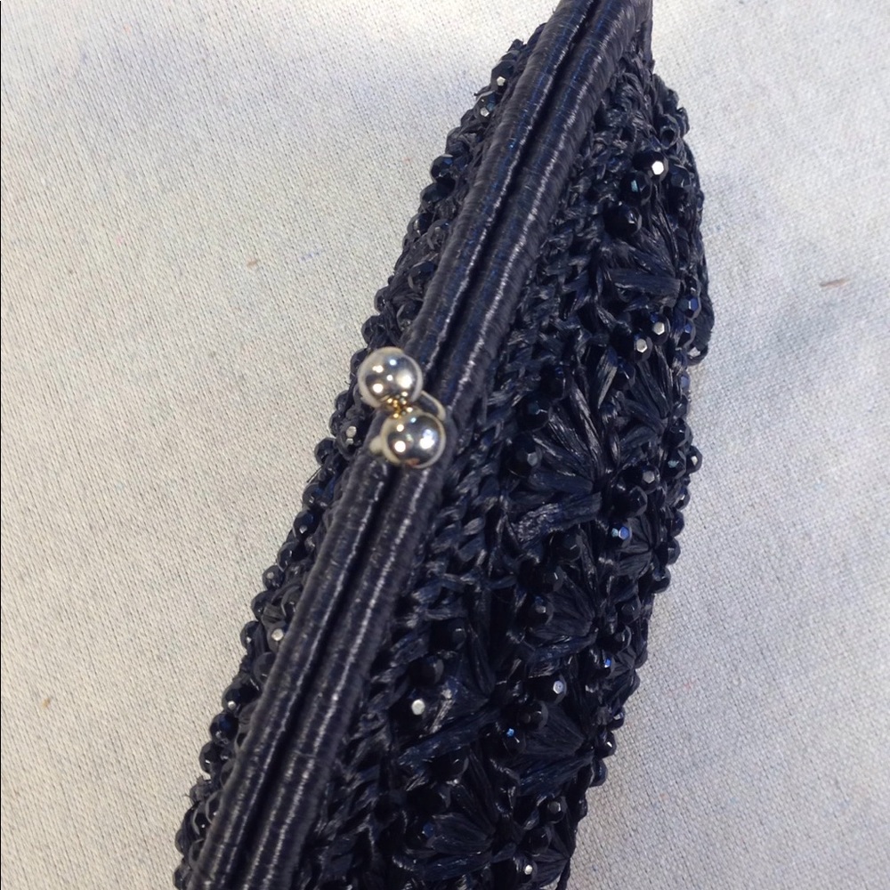 VINTAGE Woven Bead Japanese Clutch HOST PICK - Picture 4 of 7